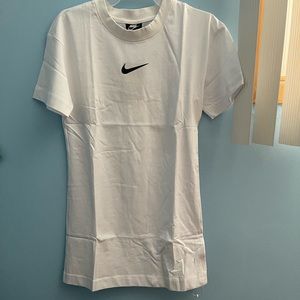 Nike tee shirt dress with draw string brand new